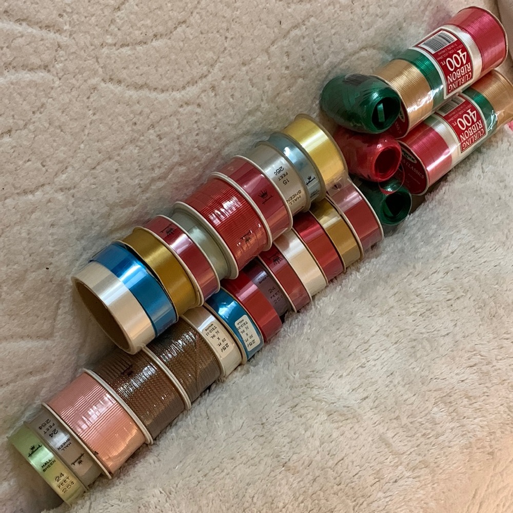 Ribbon for gift wrapping